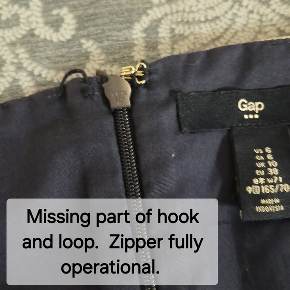 GAP Women's Chambray, Pink and Gold Strped Skirt With Lining Size 6 - Picture 6 of 8